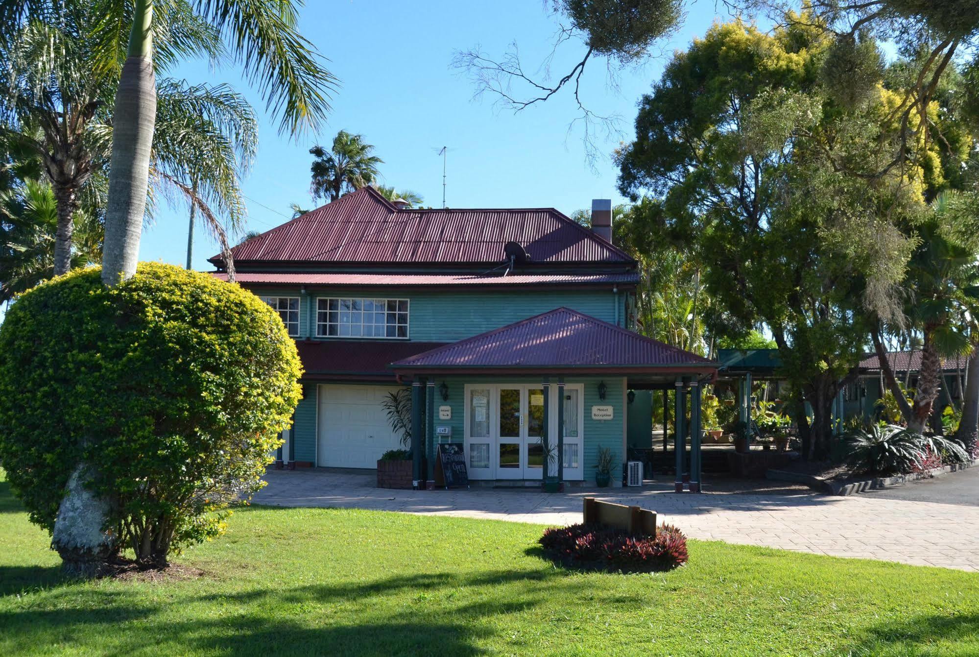麦克内文斯洛根公园汽车旅馆 Loganholme 外观 照片